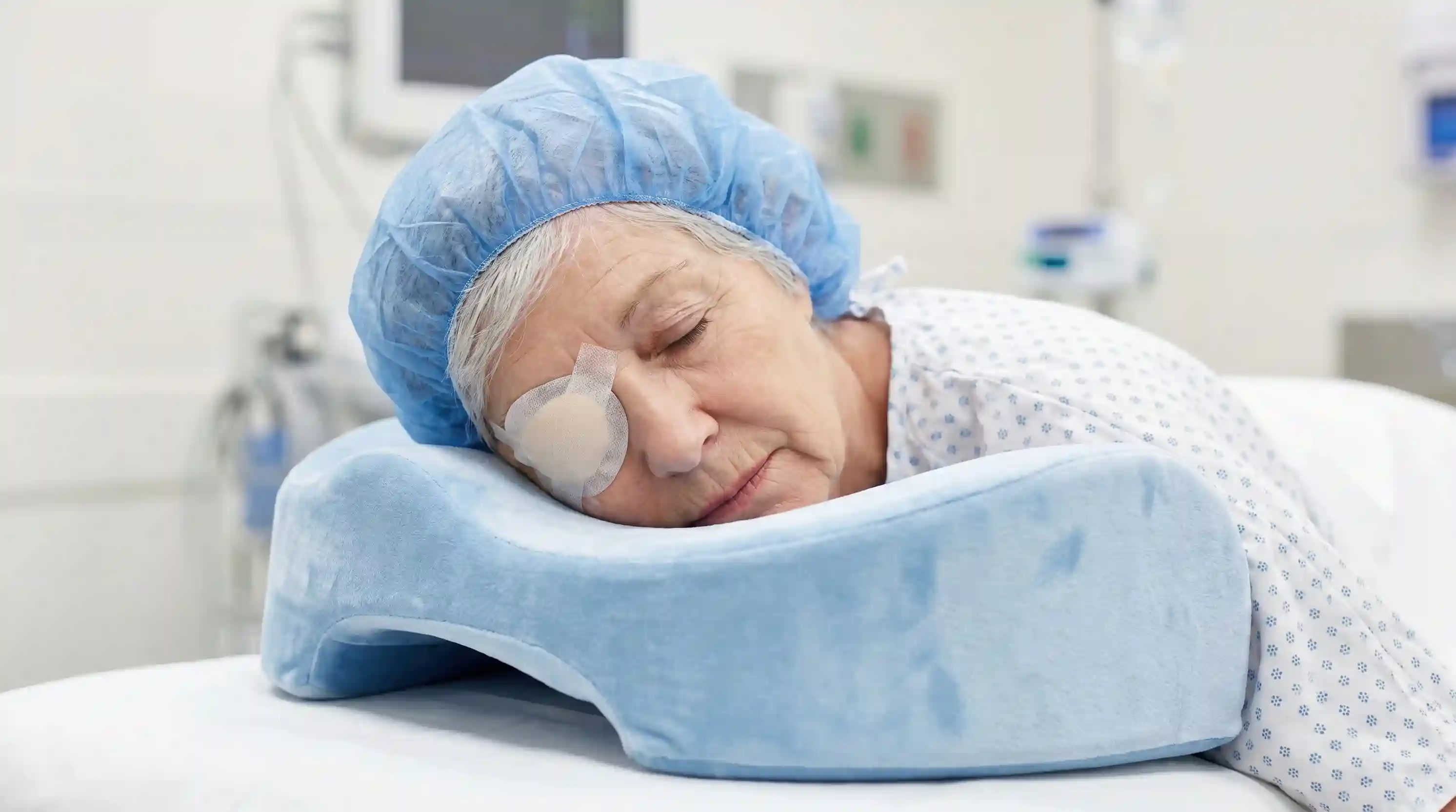 Macular Hole Eye Surgery Recovery